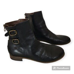 Argila Black Leather Back Zip Ankle Bootie Buckle Details Size  UD 10.5 - 11